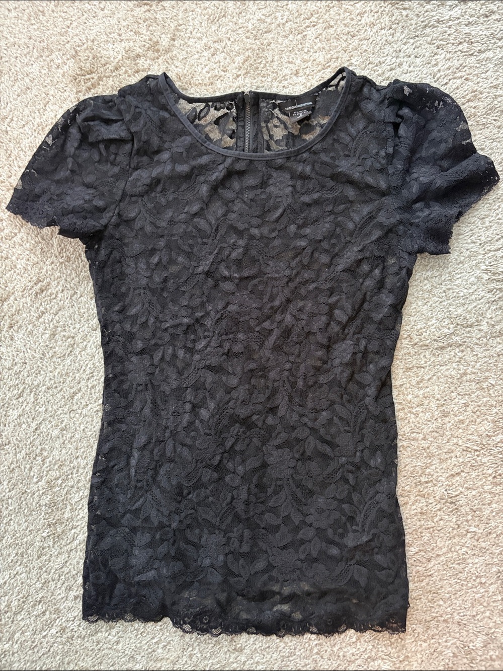 Moda International Black Lace Short Sleeve Fitted Top
